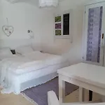 Traubengarten Winkler Kwatera prywatna Niederhollabrunn