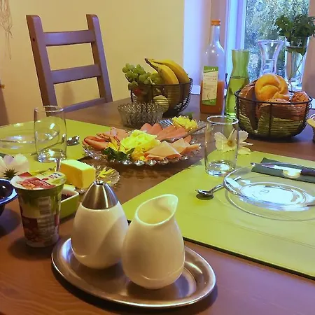 منزل للإقامة Traubengarten Winkler Niederhollabrunn