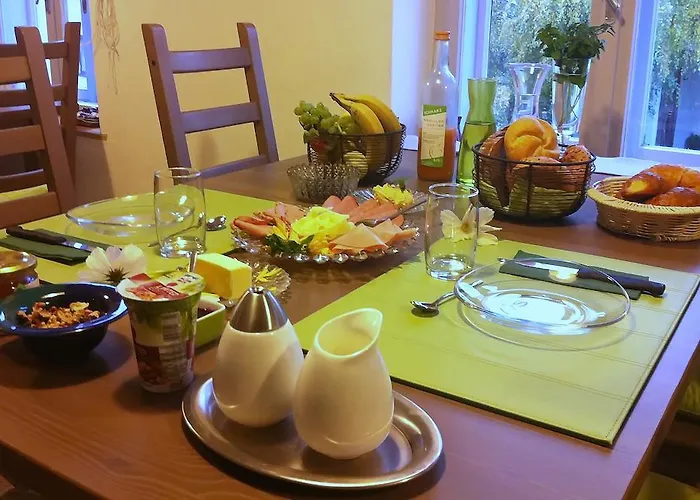 Δωμάτια σε οικογενειακή κατοικία Traubengarten Winkler Niederhollabrunn